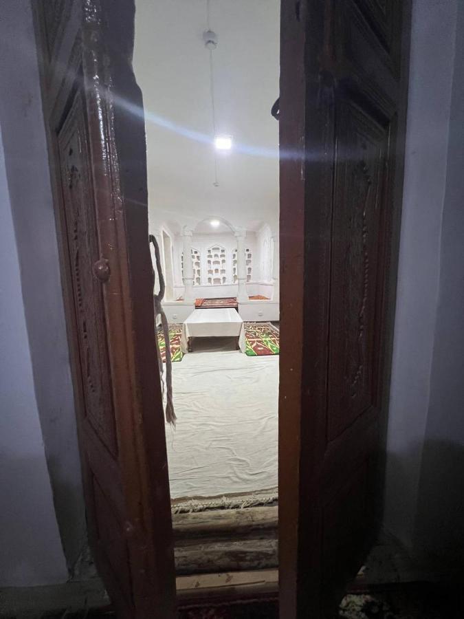 Boutique Zarin&Ngiz Hotel Бухара Екстериор снимка